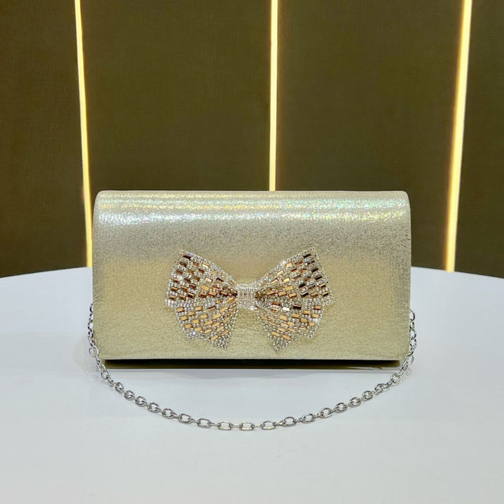 Bogen-verzierte Abendclutch