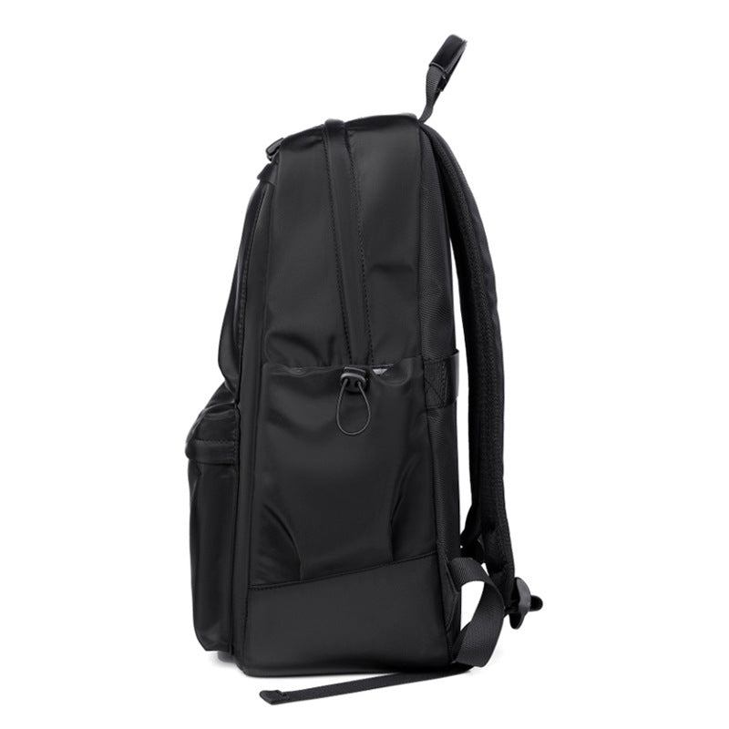 Leichtgewichtiger funktionaler Reiserrucksack Karnz