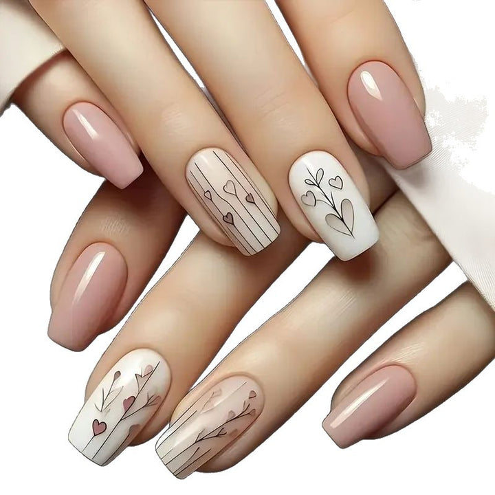 Elegante herzförmige Acryl-Nagelkunst Karnz