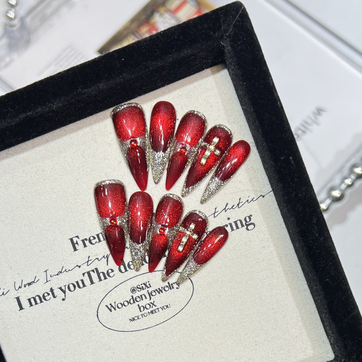 Glamouröse Stiletto Press-On Nagelset