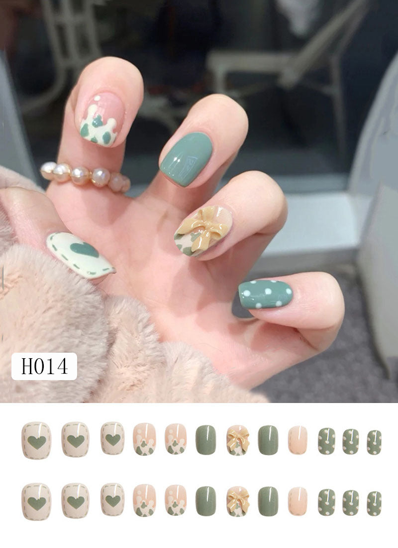 Künstliche Nagelspitzen mit Schleifen-Design Karnz