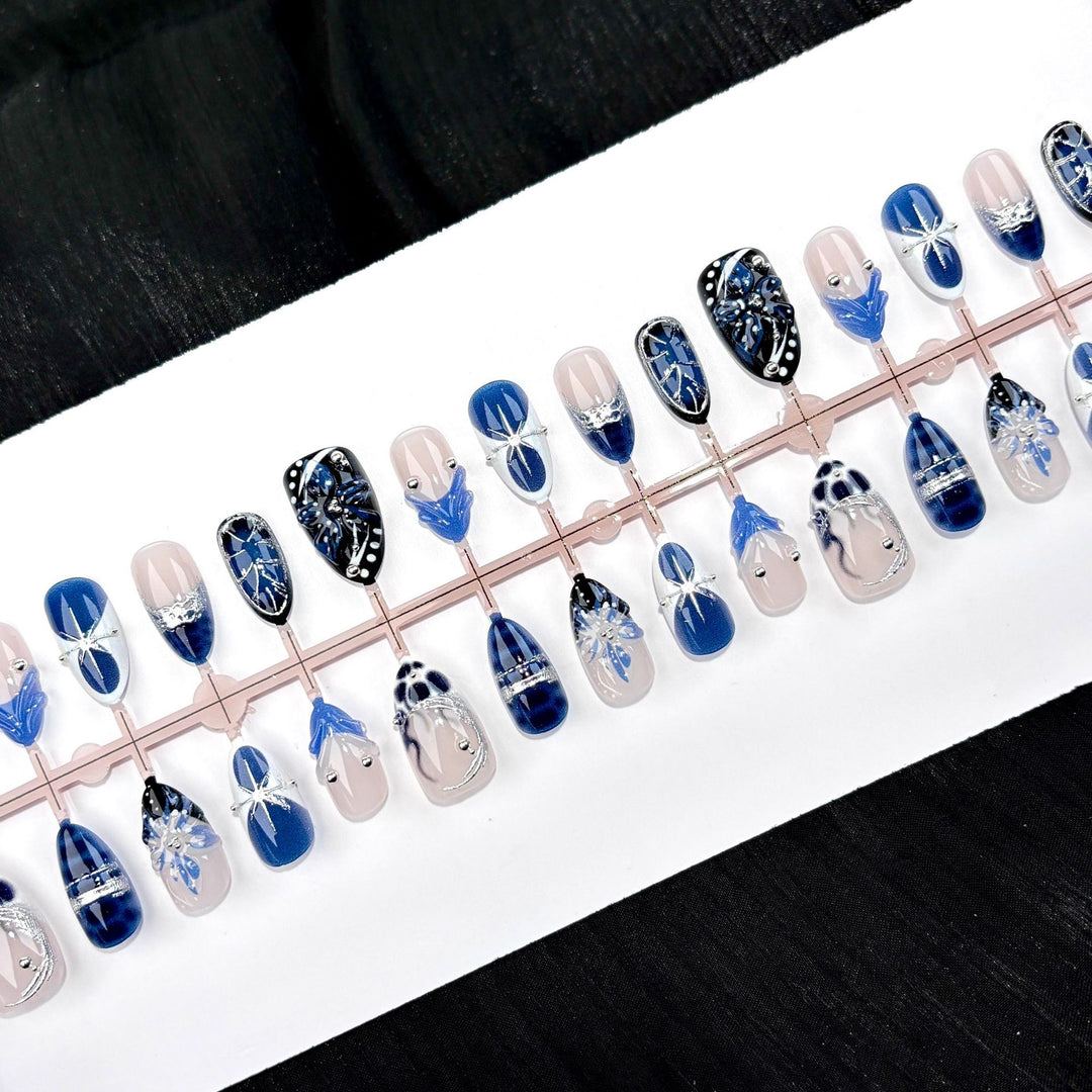 Elegante Polka Dot und Spitzen Press-On Nagel Set