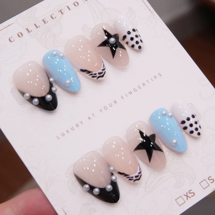 Kreatives Nagelkunst Design