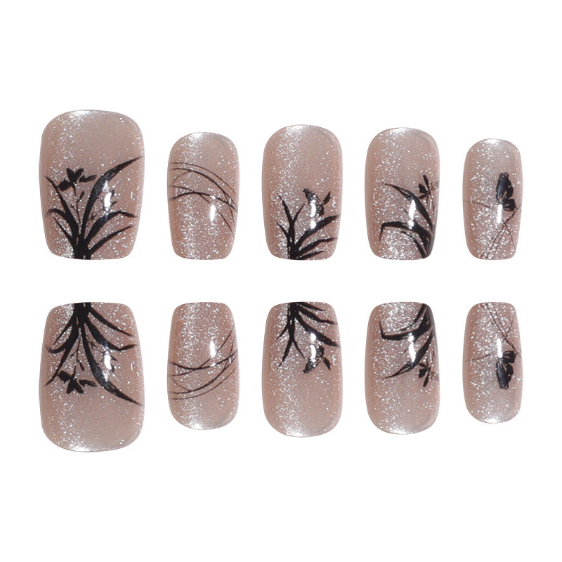 Elegante von der Natur inspirierte Press-On-Nagelkunst Karnz
