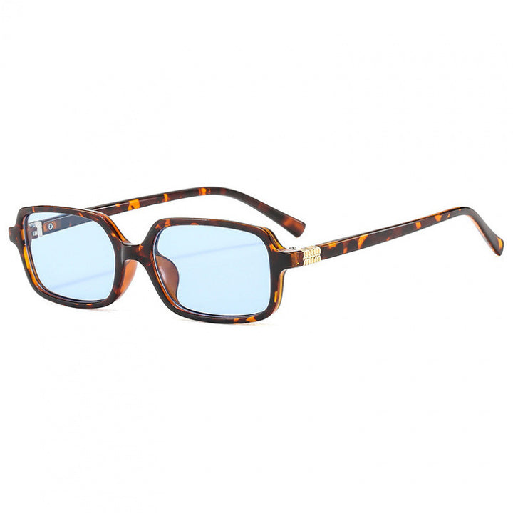 Damen modische Lesebrille im modernen Quadratdesign Karnz