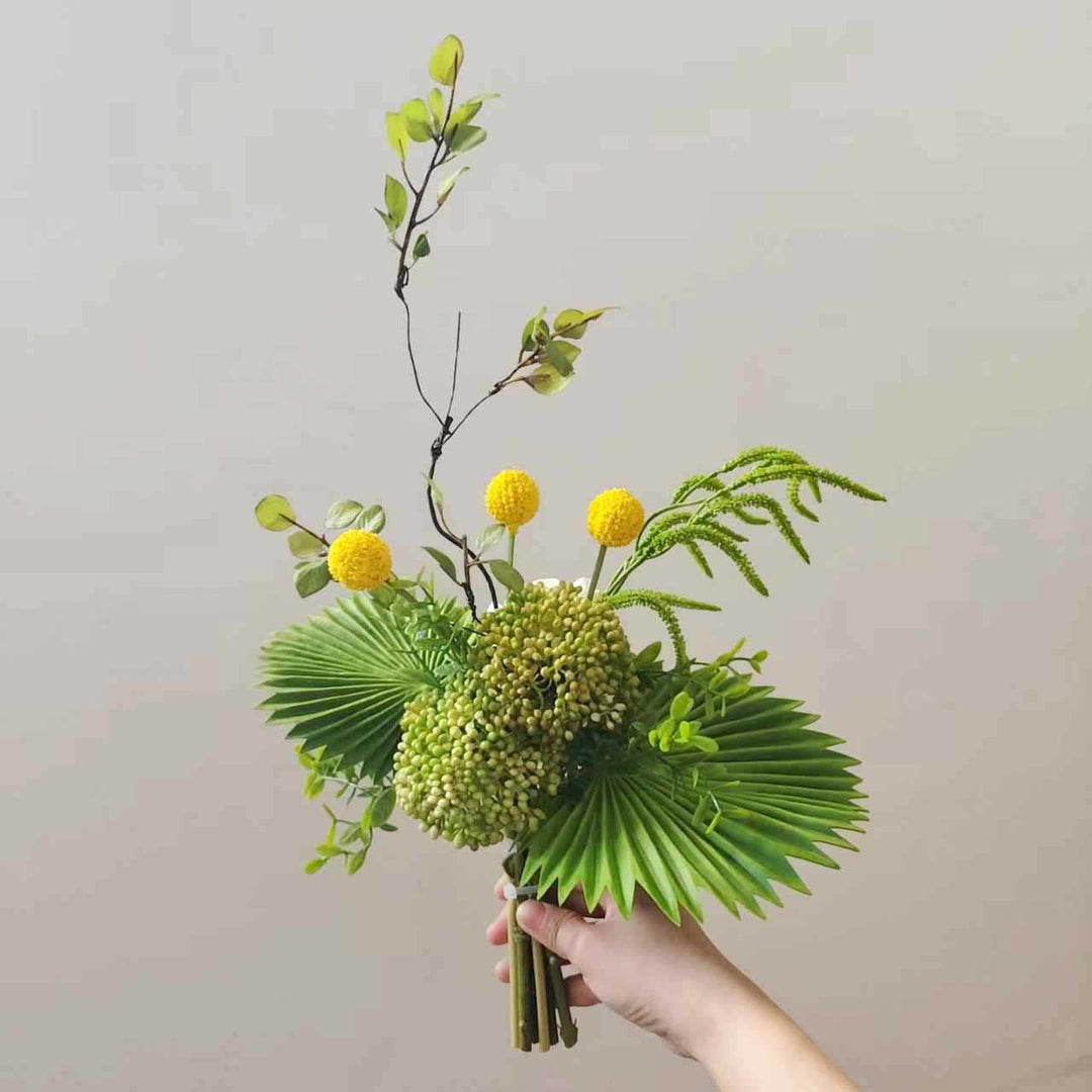 Künstlerischer floraler Handstrauß