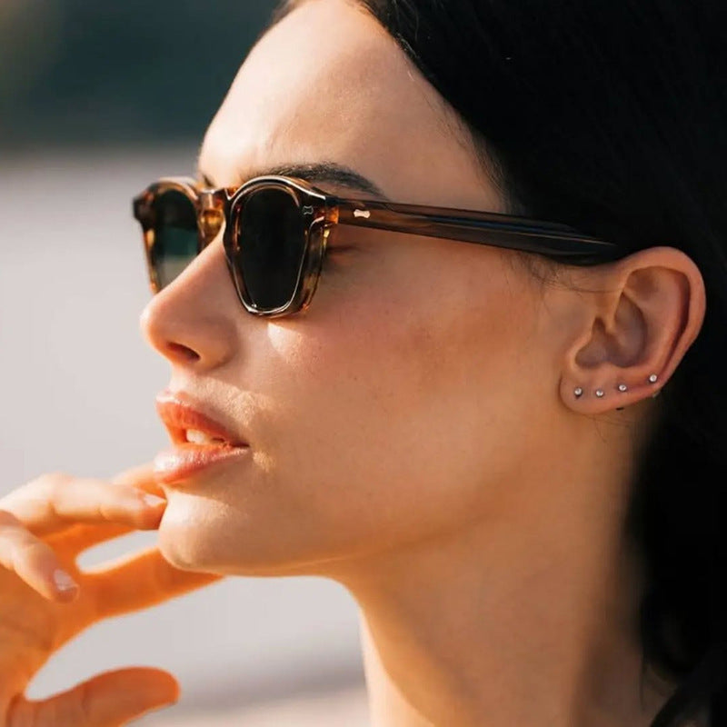 Damen geometrische Sonnenbrille mit schützendem UV-Filter und zeitgemäßem Design Karnz