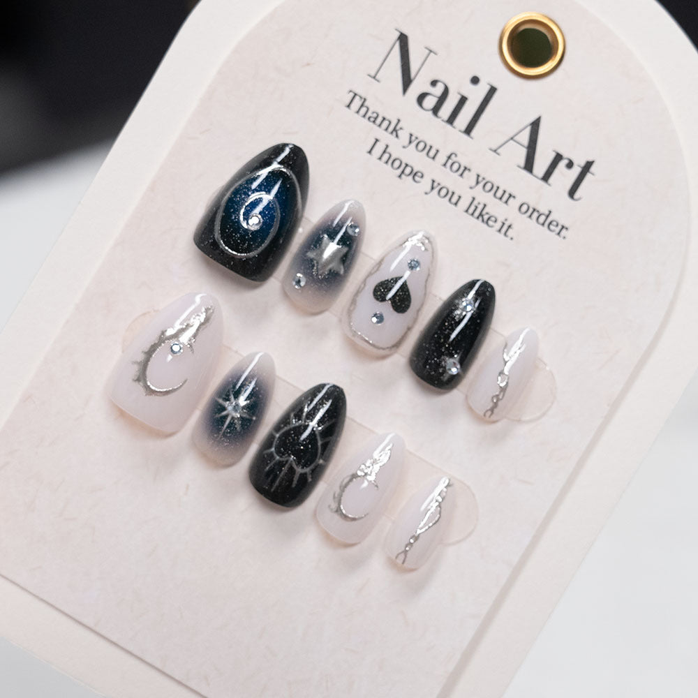 Künstlerisches metallisches Press-On Nagelset
