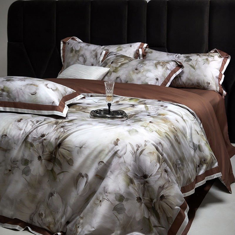 Fein gewebtes Satin-Bettwäsche-Set mit Aquarellblütenprint, Satinkante & Hotelverschluss