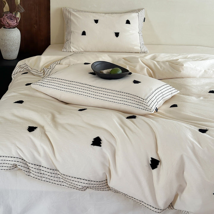 Bestickte Baumwoll Bettwäsche Set mit kontrastierenden Troddel Motiven