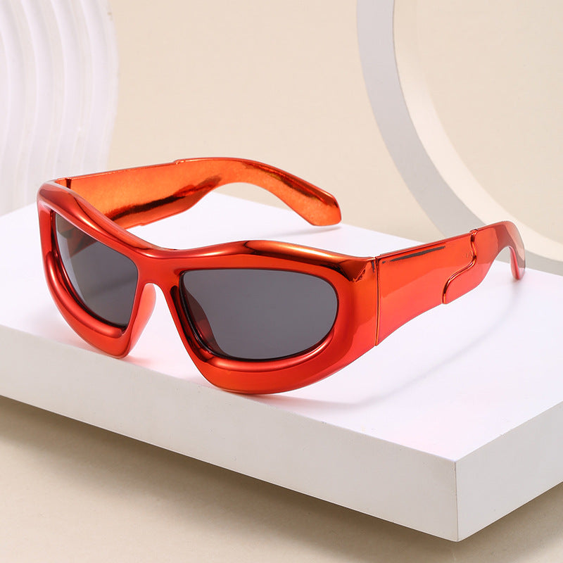 Damen Sportliche Sonnenbrille mit robustem, geometrischem Rahmendesign Karnz