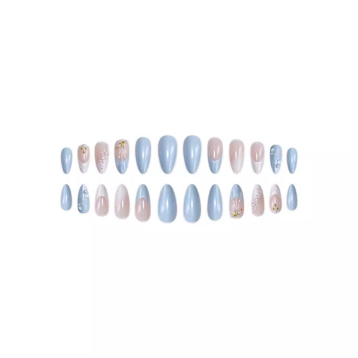 Künstlerisch von der Marine inspirierte Nagelkunst Karnz