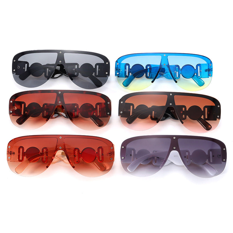 Damen große Sonnenbrille mit luxuriösem Randdesign Karnz