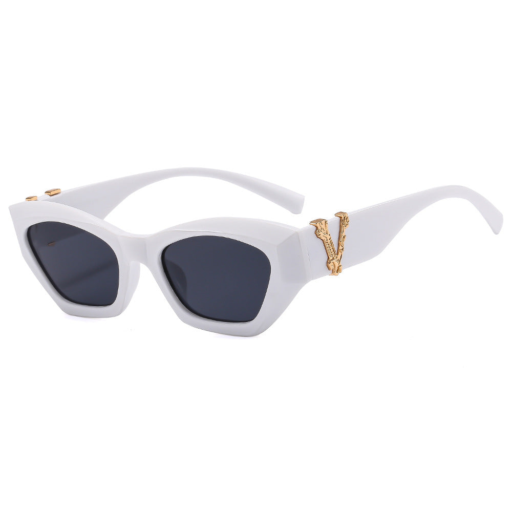 Damen Cat-Eye Sonnenbrille mit luxuriösen Details Karnz