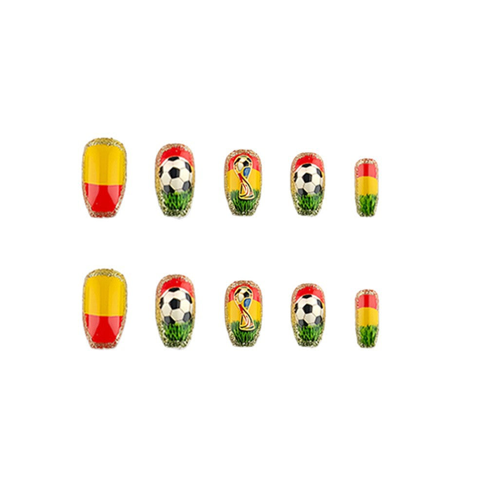 Kunstnägel Im Sportlichen Fußball-Design Karnz