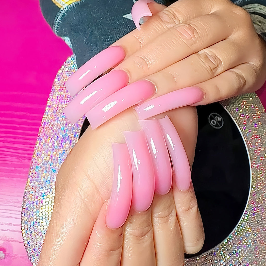 Acryl-Nagelspitzen Karnz