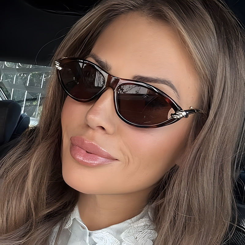 Damen Cat-Eye Sonnenbrille mit elegantem Metallrahmen und schützendem UV-Filter Karnz