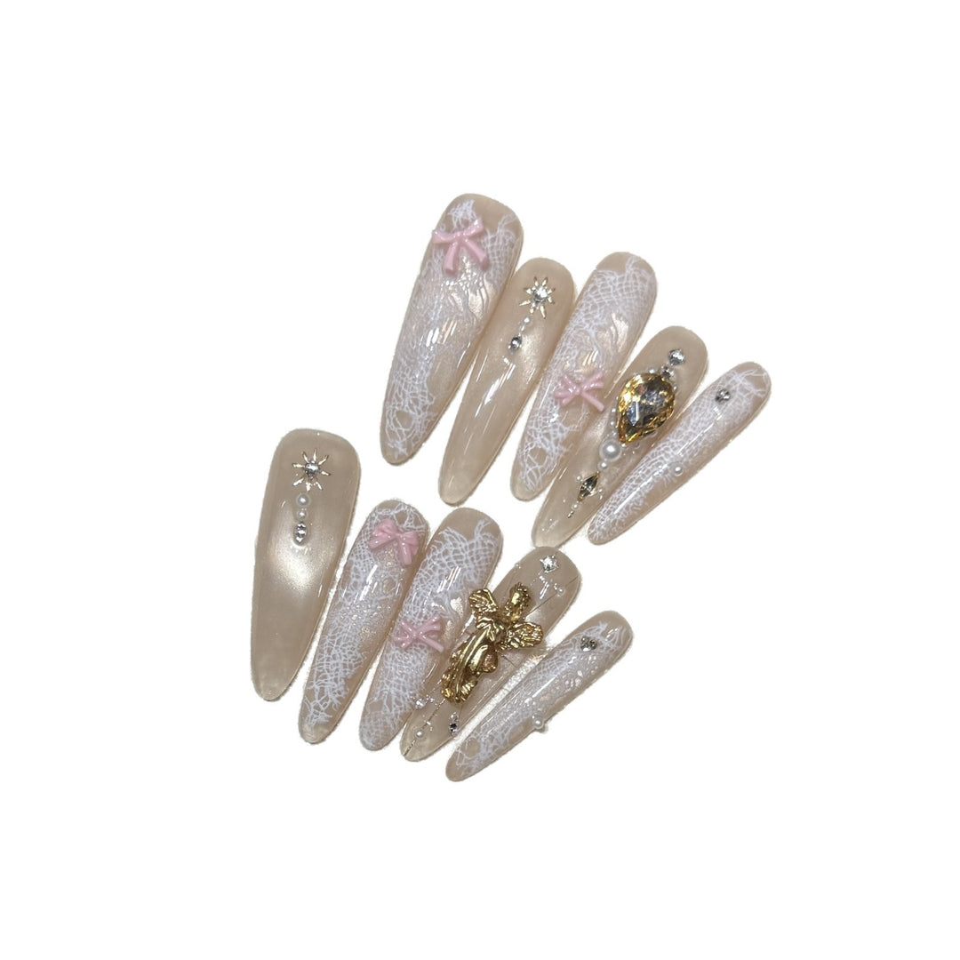 Dekorative Press-On Nagelspitzen Karnz