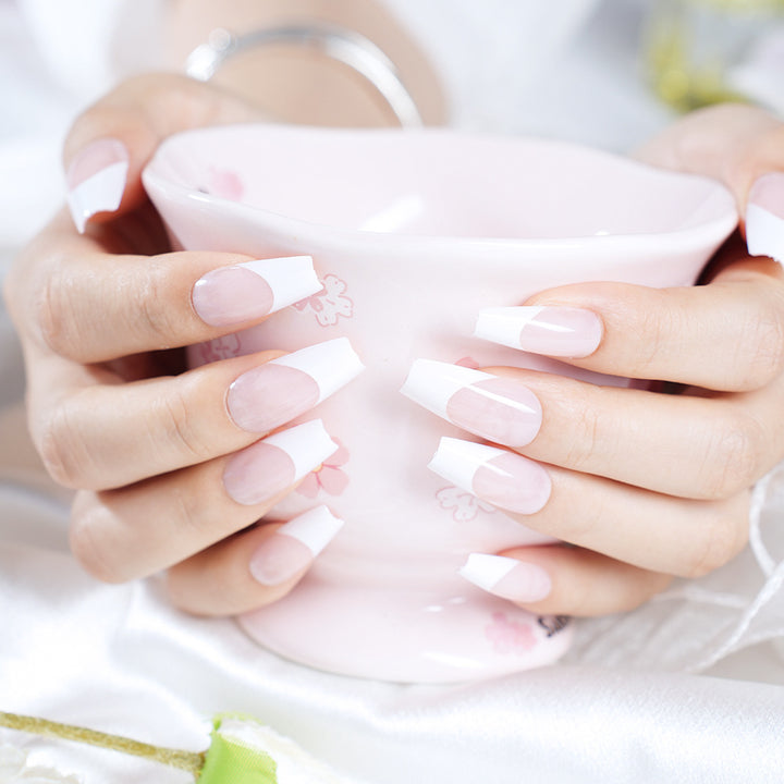 Professionelle Nagelpflege Karnz