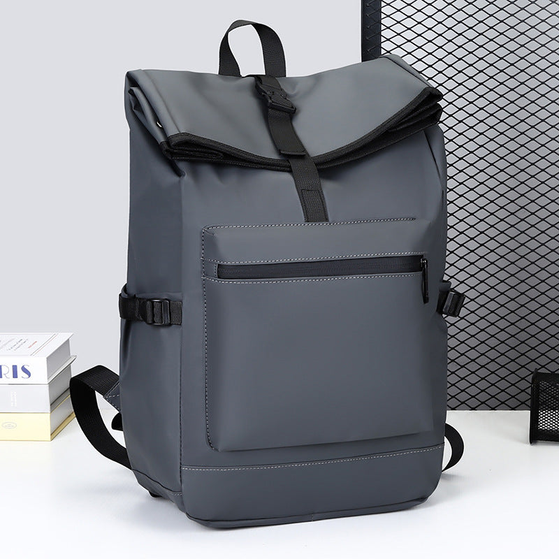 Vielseitiger Roll-Top-Rucksack Karnz