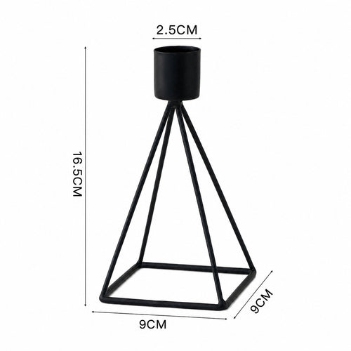 Moderner geometrischer Kerzenhalter