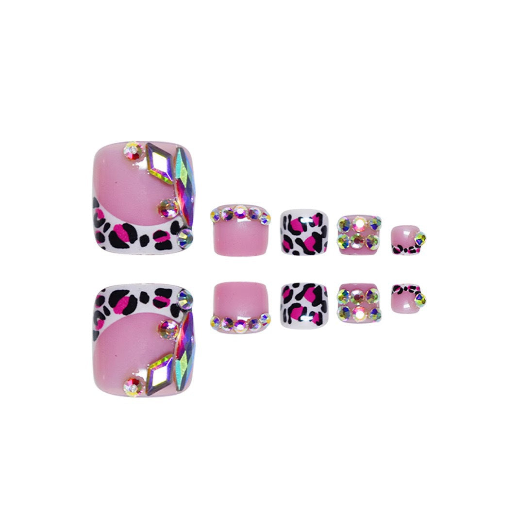 Modischer Press-On Nail Set Karnz
