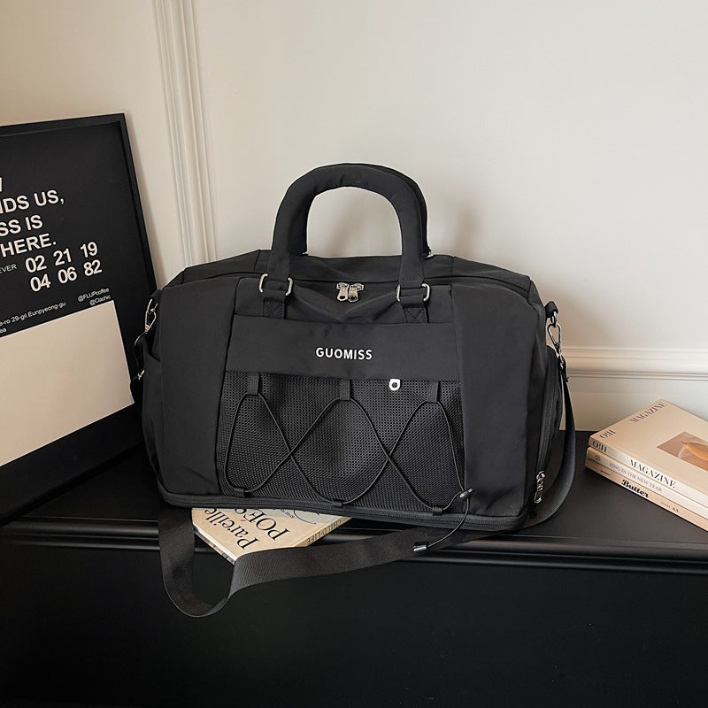 Reis Tasche