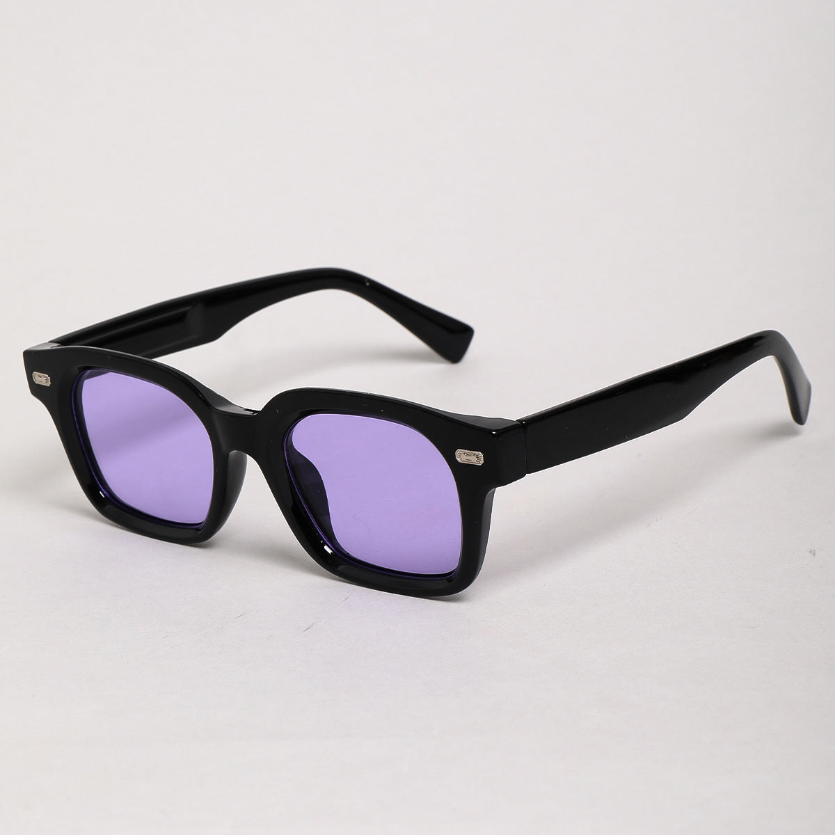 Damen Sonnenbrille im trendigen Retro-Design Karnz