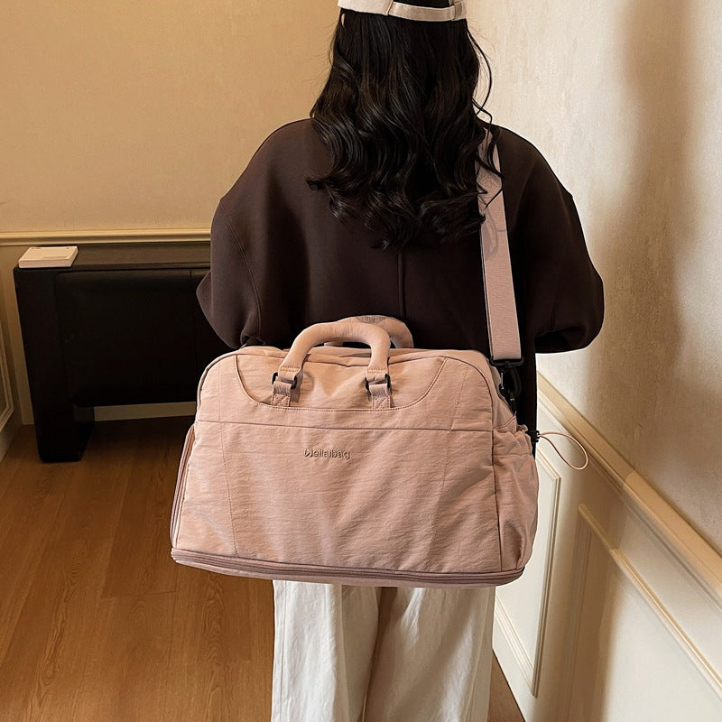 Stylische vielseitige Reisetasche