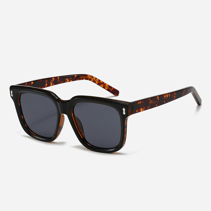Damen Modische quadratische Sonnenbrille mit modernem, transparentem Rahmen Karnz