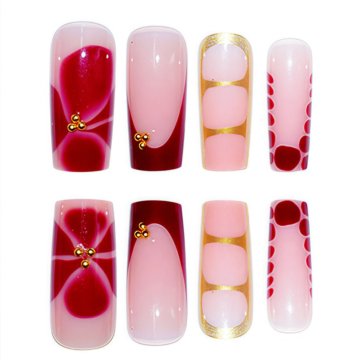 Elegante dekorative Nagelkunstverlängerungen Karnz