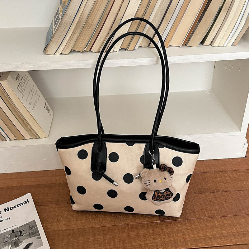 Punktierte Handtasche