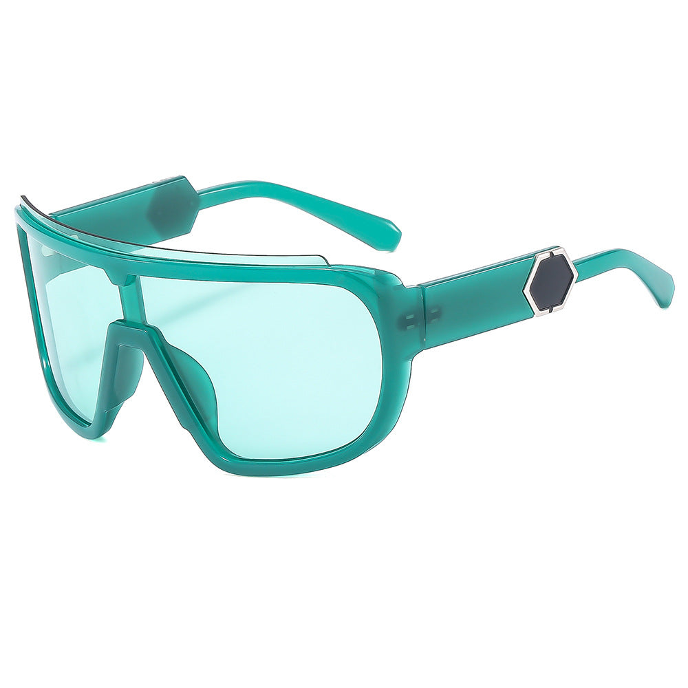Damen sportive Sonnenbrille mit futuristischem Design und breiter Front Karnz