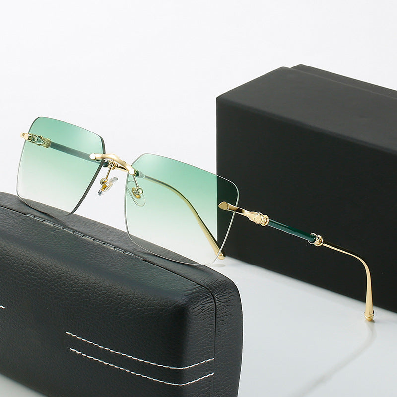 Damen modische Sonnenschutzbrille mit quadratischem Rahmen und luxuriösen Akzenten Karnz