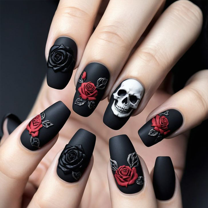 Künstlerische Skull und Rose Nagelkunst Extensions Karnz