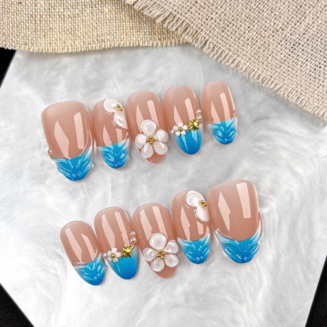 Blumen- und Schmuck-verschönerte Press-On Nägel Set