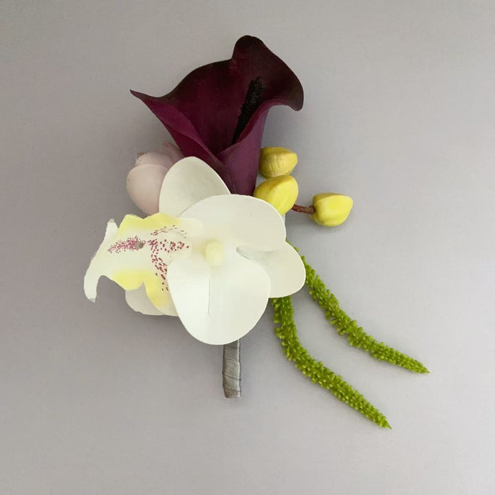 Einfache florale Corsage