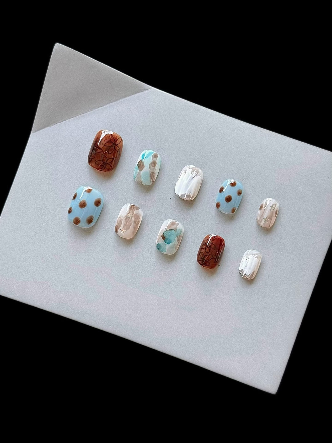 Abstraktes Künstlerisches Aufklebenägel-Set