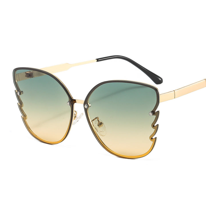 Damen statement Sonnenbrille mit einzigartigem Design und farbverlaufenden Gläsern Karnz