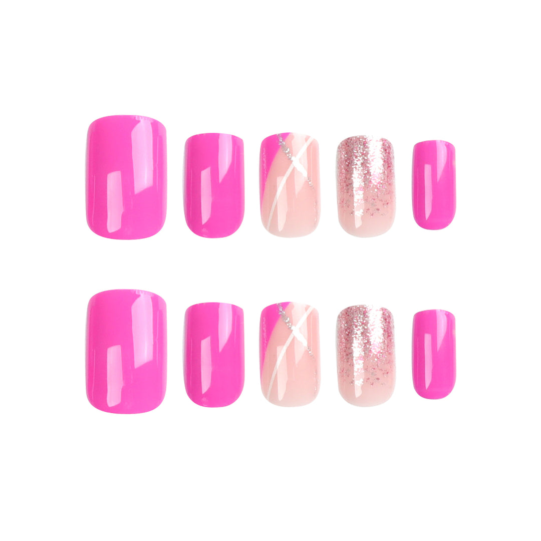 Glamouröses Nageldesign Karnz