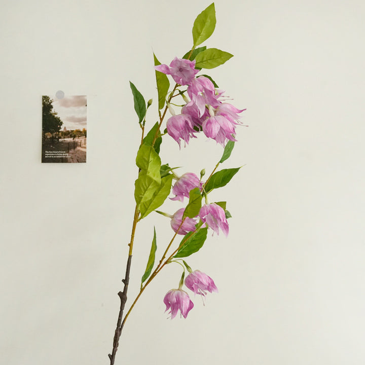 Dekorative Kunstblumen Karnz