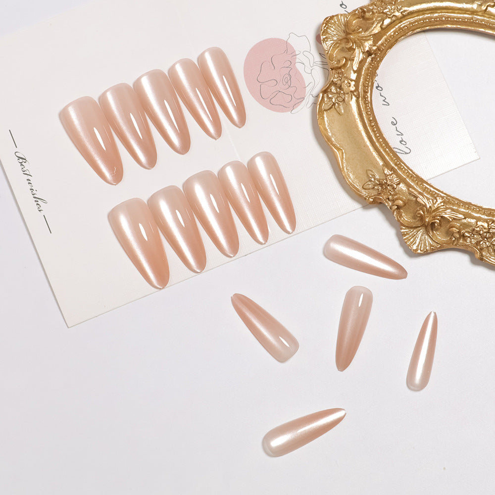 Gel-Nagel-Spitzen Karnz
