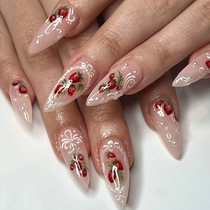Dekorative Stiletto Nagelkunst Extensions