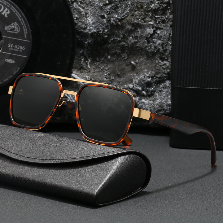 Damen modische Sonnenbrille mit quadratischem Rahmen und innovativen Gläsern Karnz