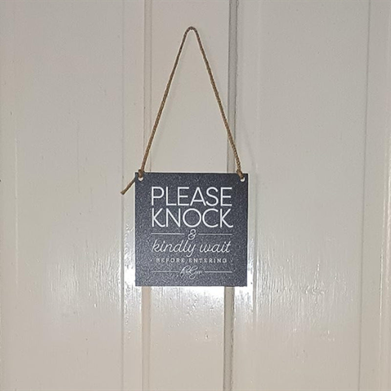 Zweiseitiges hängendes Türschild