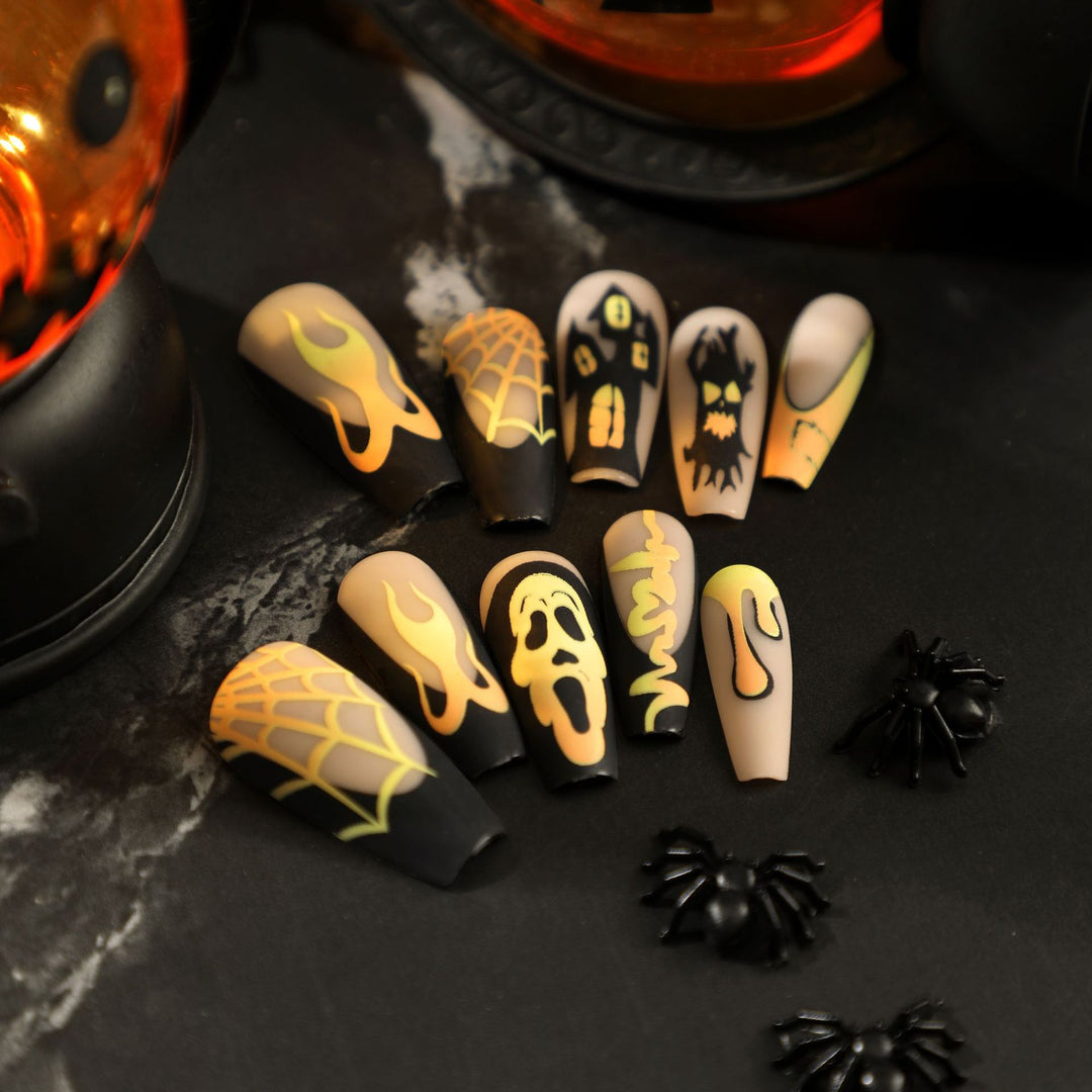 Kreative Halloween Nagelkunst Karnz