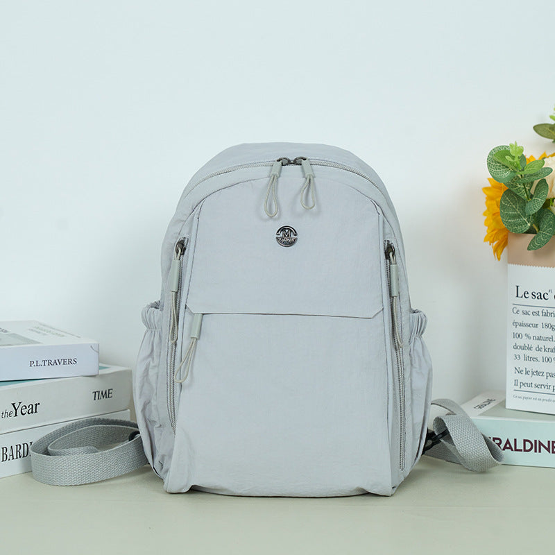 Vielseitiger leichter Reiserrucksack