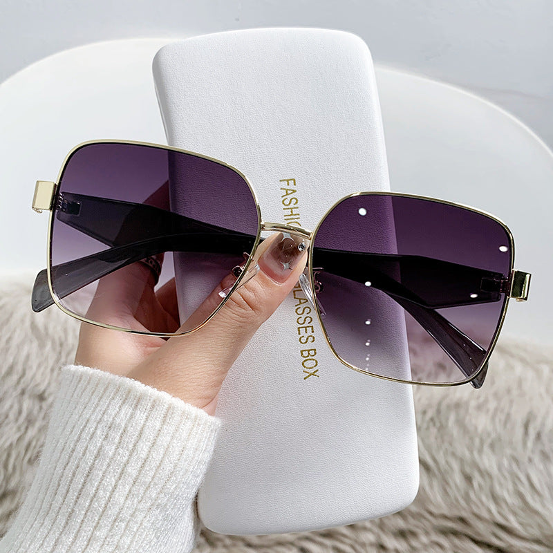 Damen stilvolle quadratische Sonnenbrille mit geschwungenem Rahmen Karnz
