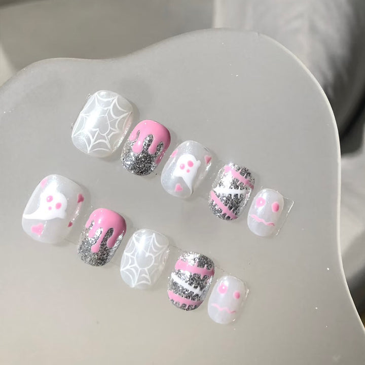 Halloween-Themed Künstlerische Press-On Nagel Kollektion