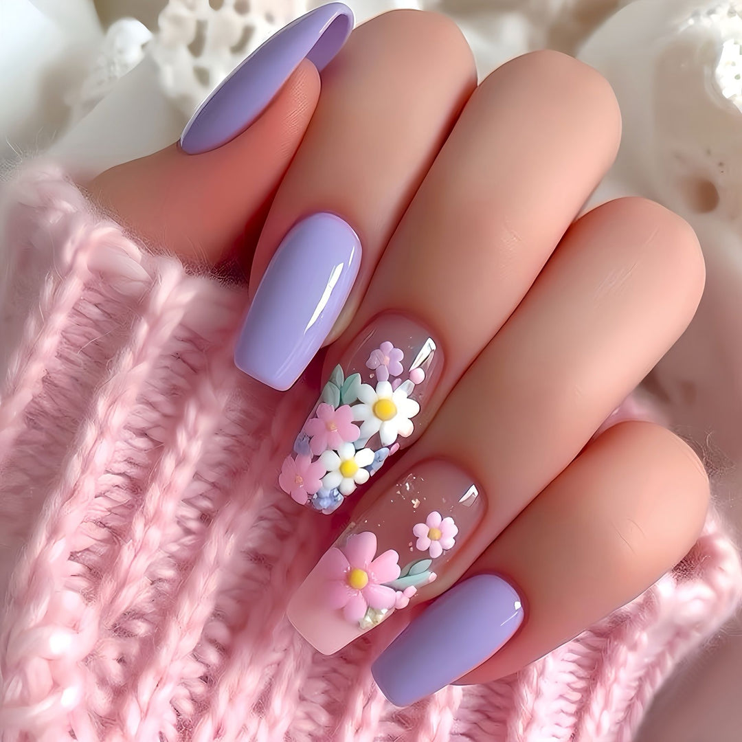 Blumen-dekorierte Press-On-Nail-Art Karnz